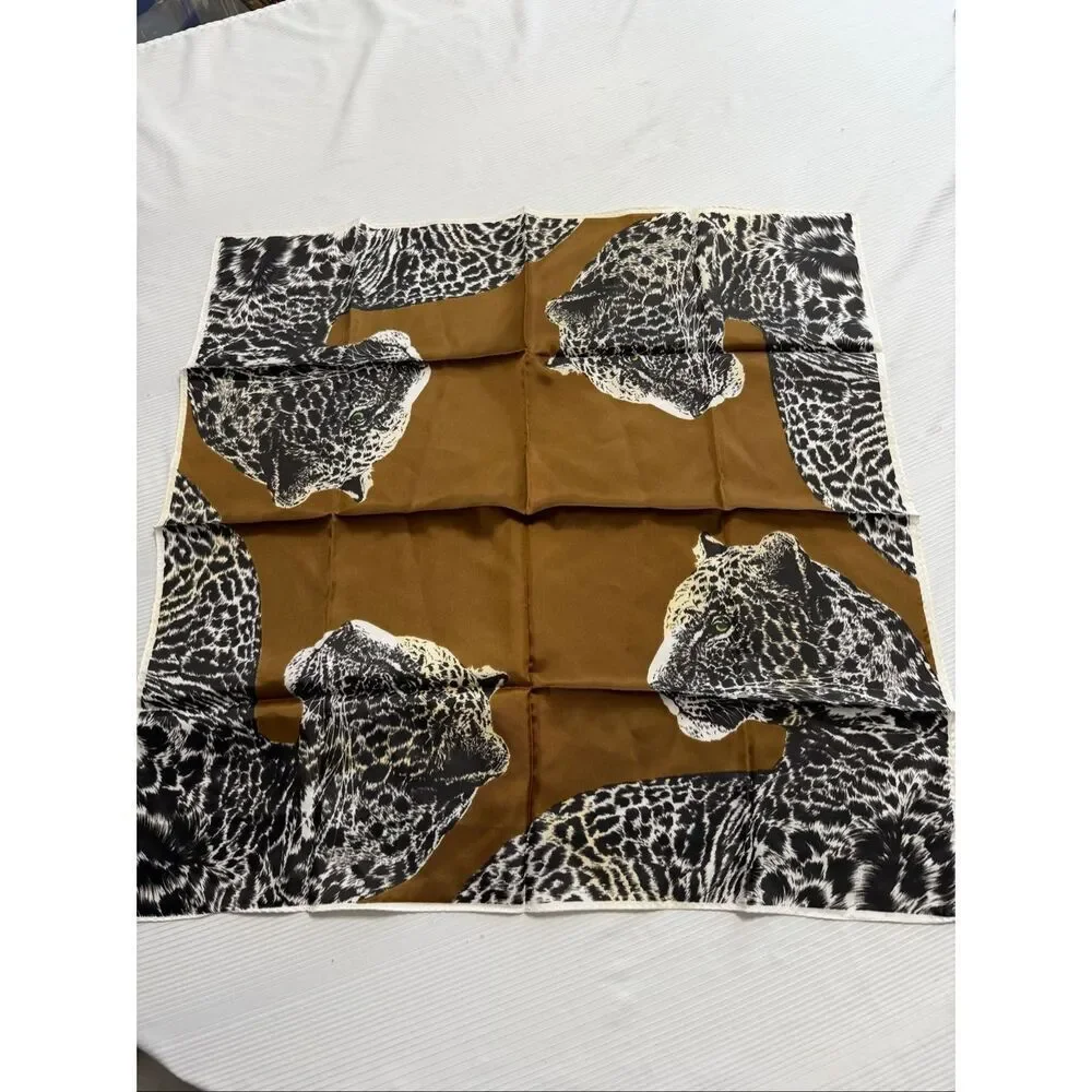 Glentex White Jaguar Leopard Scarf Vintage Rare